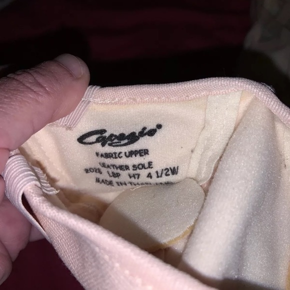 CAPEZIO JULIET SPLIT SOLE SHOE BALLET 5m 5w 11w Leather Canvas Pink 2027 choice - Picture 8 of 9